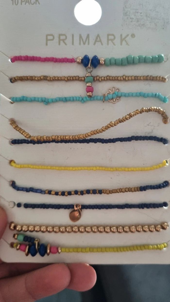 Lot bracelets neuf primark - photo numéro 2