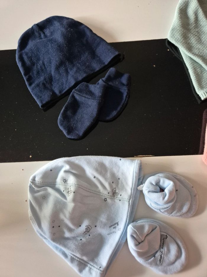Lot 2 bonnets nouveau né - photo numéro 2