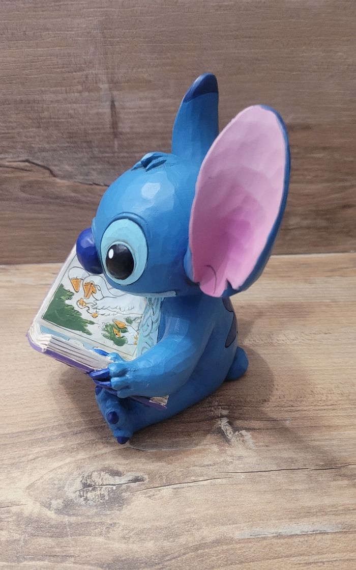 Figurine Disney traditions stitch storybook - photo numéro 3