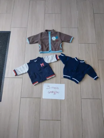 Lot veste