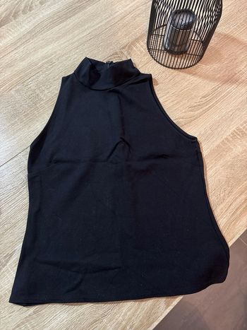 Haut noir