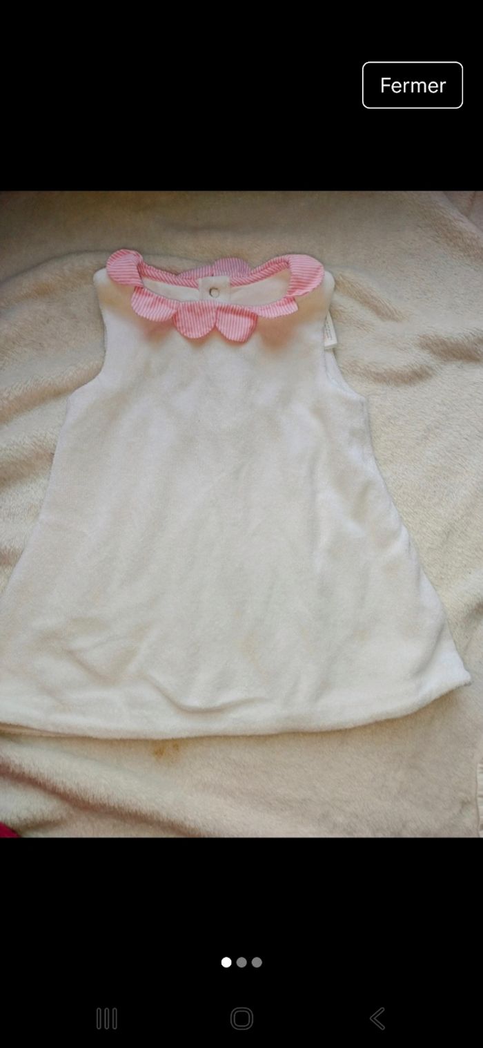 Robe bébé fille la taille 6 mois - photo numéro 2