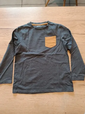 T-shirt manches longues garçon 10 ans