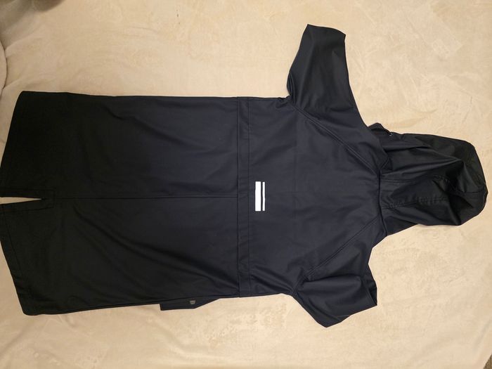 Imperméable / Ciré à capuche Kiabi - Neuf - Taille S - photo numéro 4