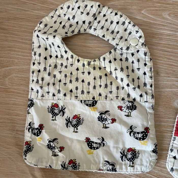 Lot 4 bavoirs bébé - photo numéro 3