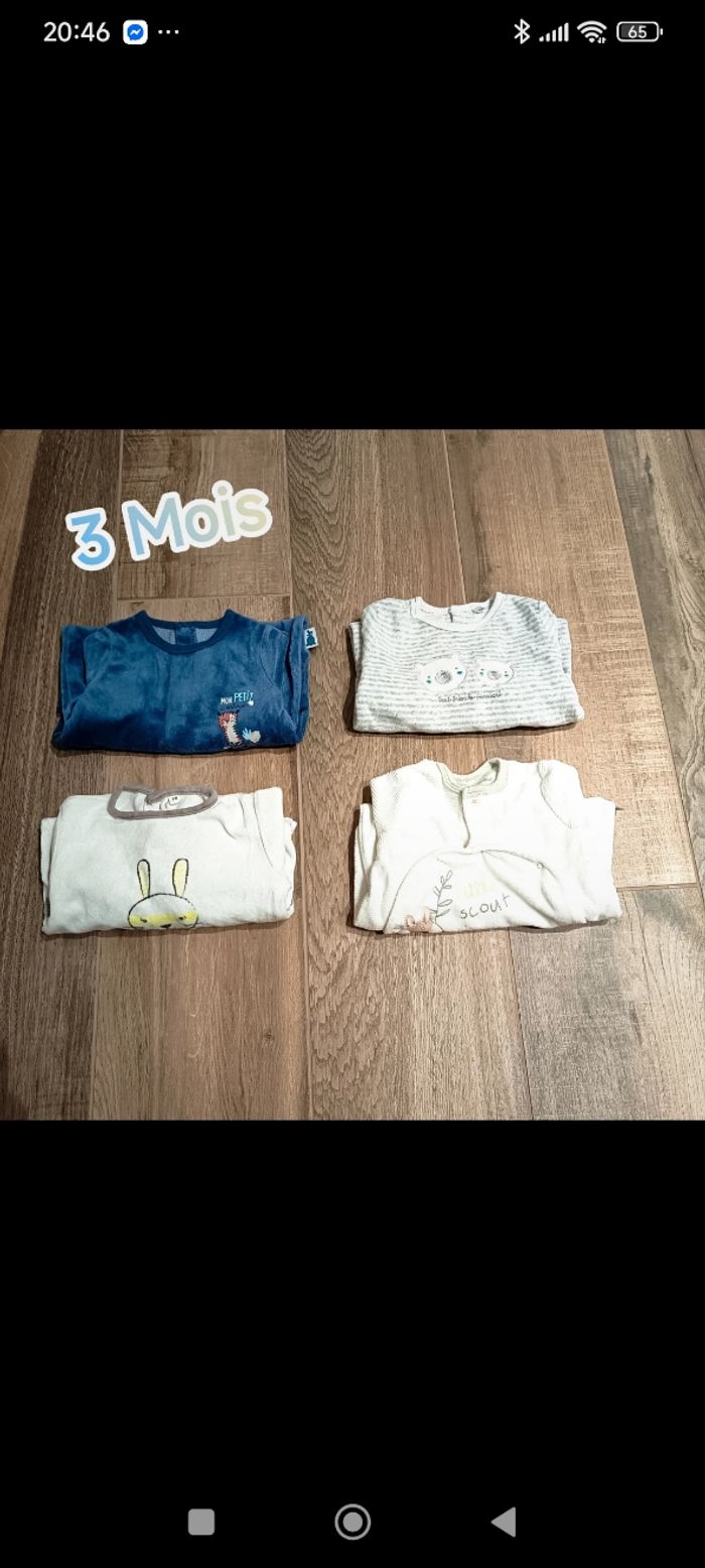 Lot de pyjamas velours taille 3 mois