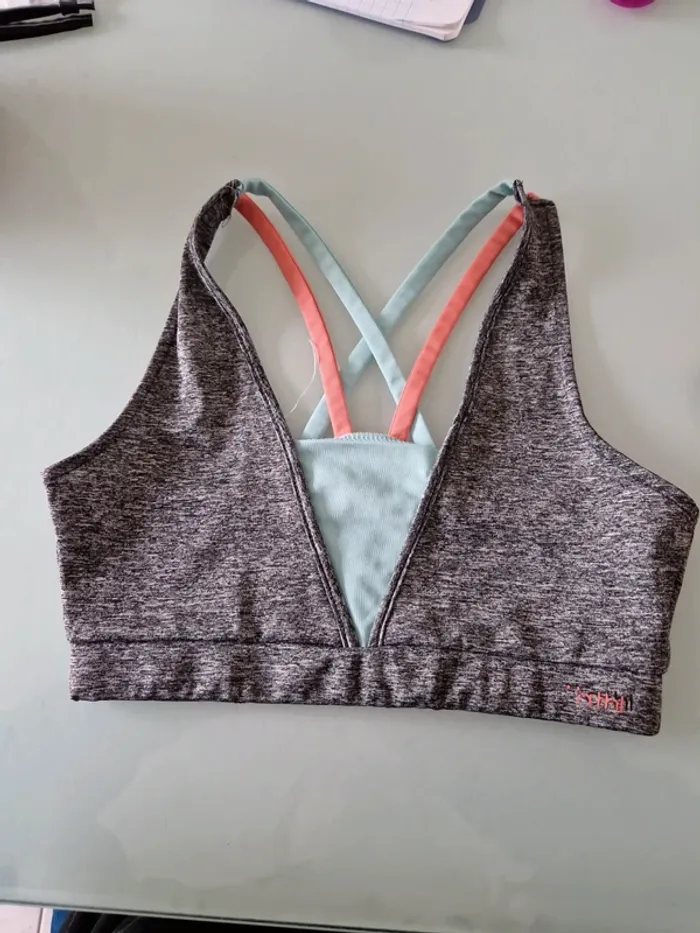 Brassière