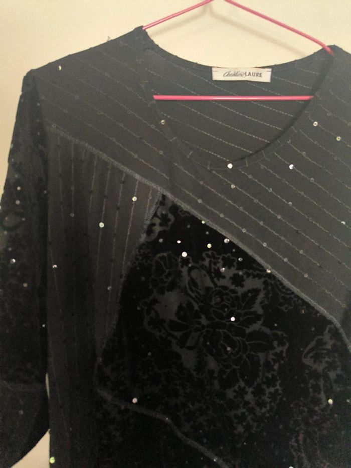 Top avec des sequins - photo numéro 2