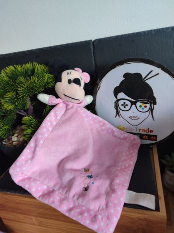 Doudou Disney Minnie souris doudou plat rose pois fleur coccinelle Nicotoy Nœud