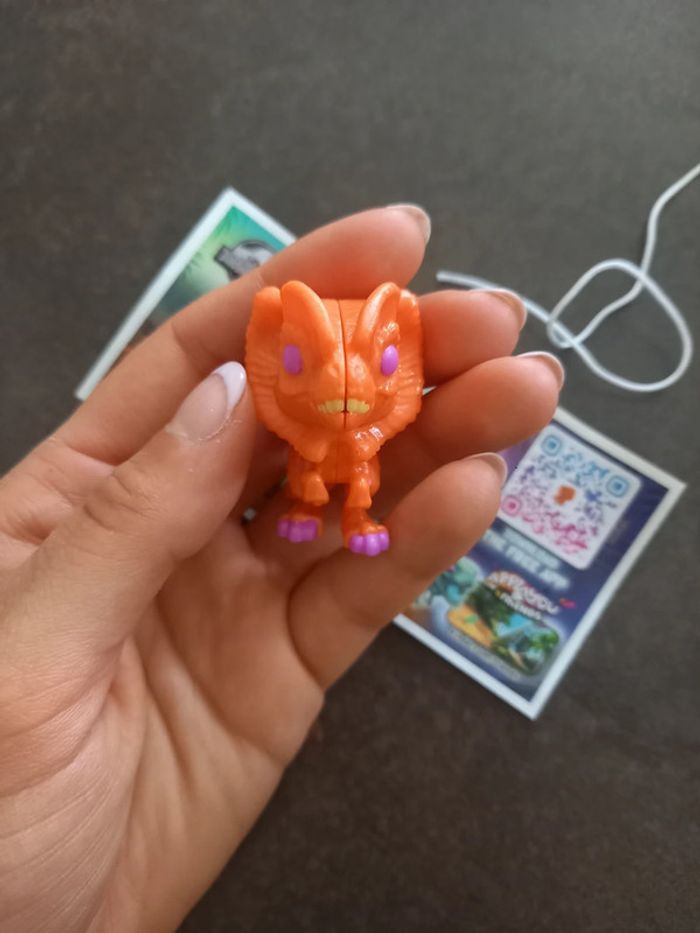 Jouet kinder dinosaure - photo numéro 2