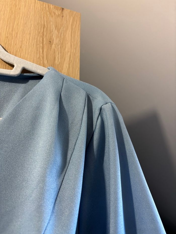 Blouse bleu boohoo - photo numéro 5
