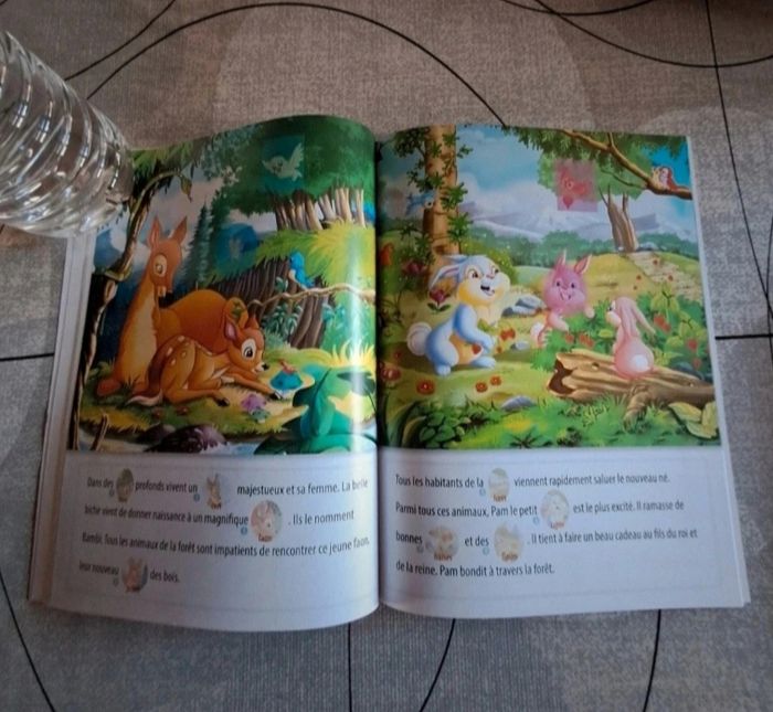 3 livres de dessins animés NEUFS avec autocollants pour enfant - photo numéro 7