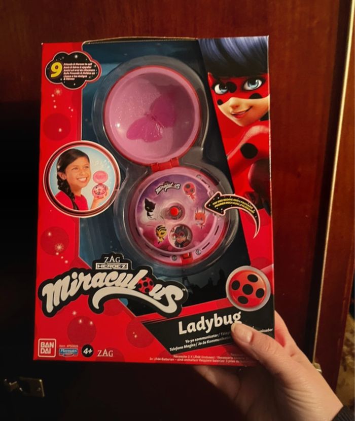 Téléphone magique ladybug miraculous