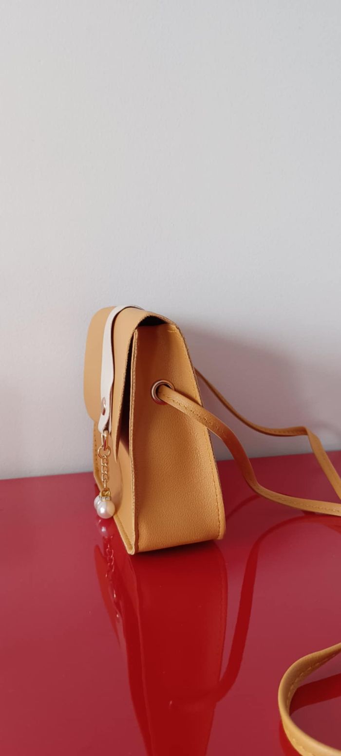 Mini sac à bandoulière jaune moutarde - photo numéro 5