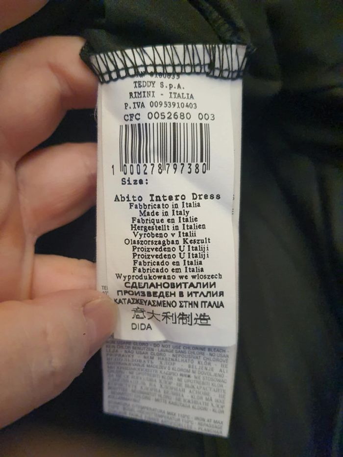 Jolie Robe Rinascimento made in Italy taille S - photo numéro 17