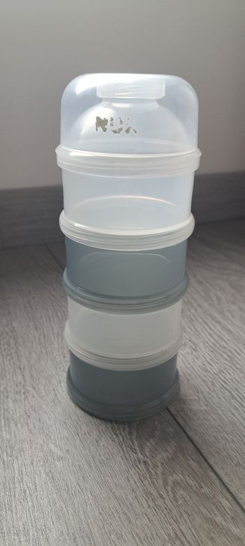 Boîte doseuse de lait NUK