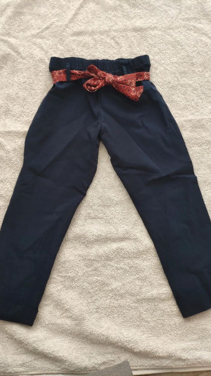 Pantacourt bleu marine 6 ans petite môme