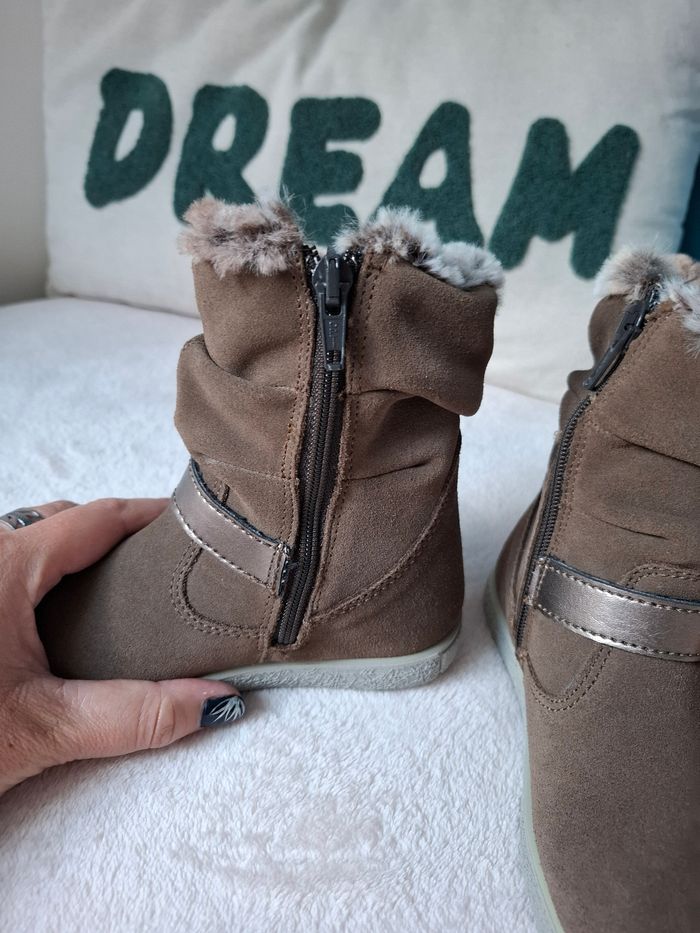Bottes hiver taille 27 - photo numéro 5