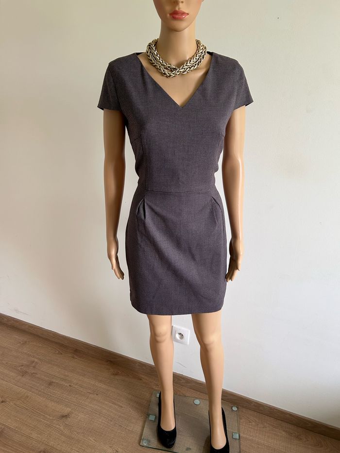 Robe pied de poule à manches courtes La City taille 40 TBE - photo numéro 3