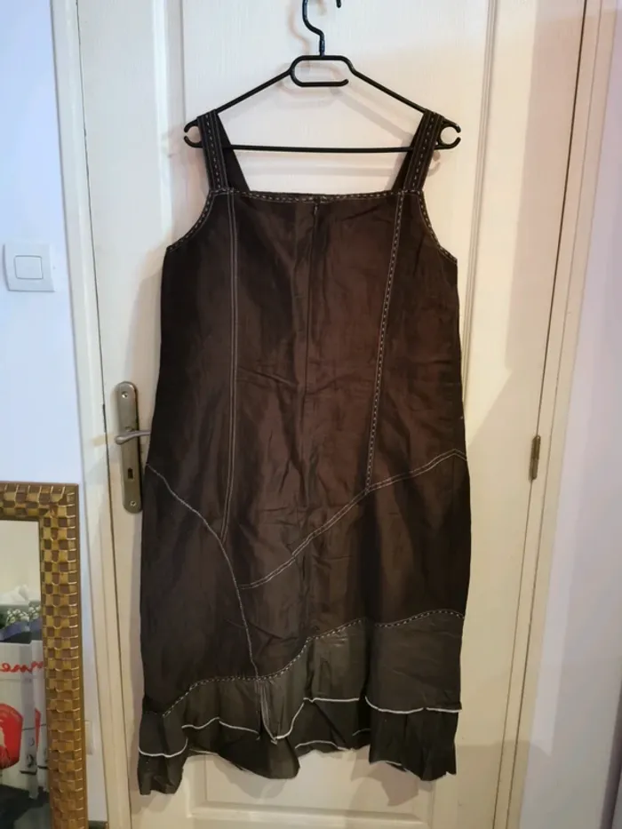 Robe femme marron lin T44