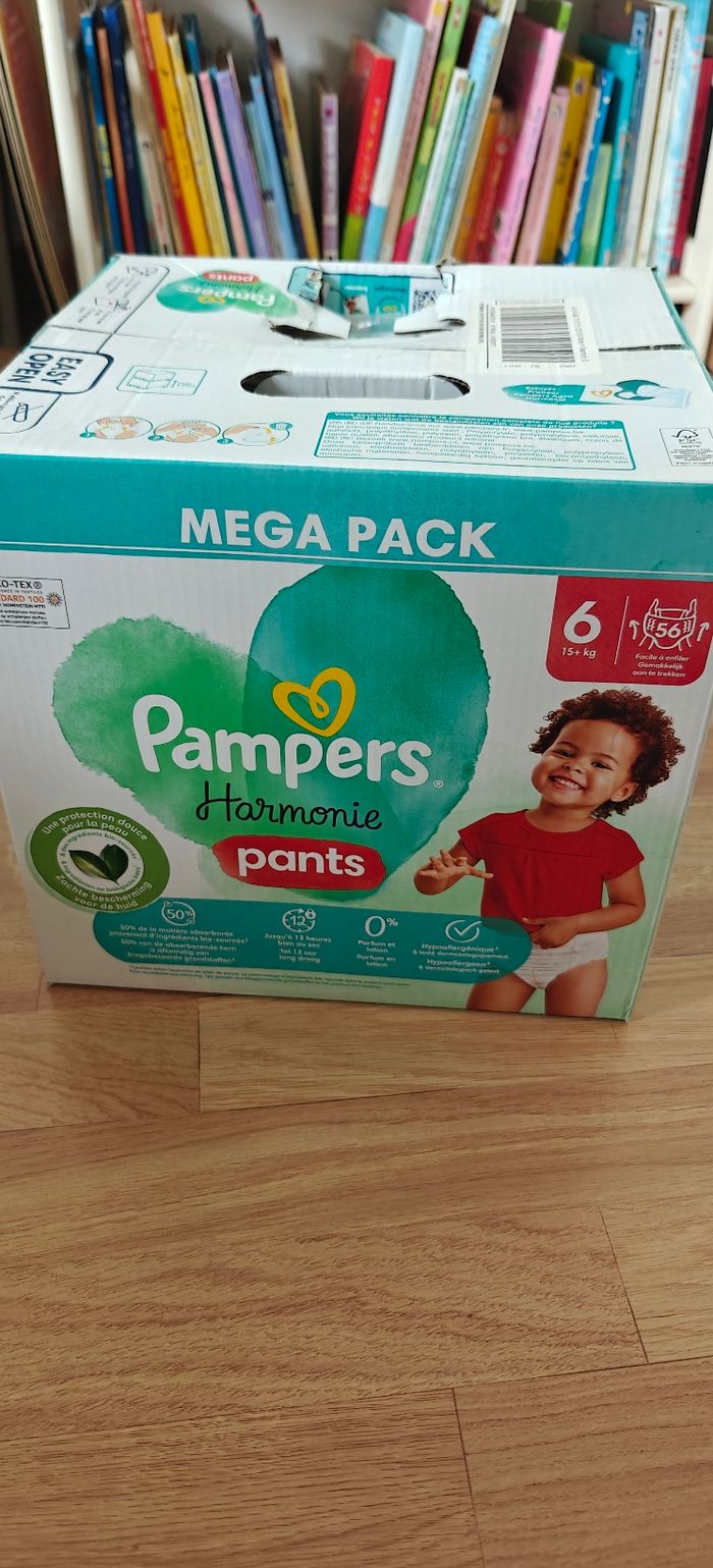 56 Couches Pampers harmonie pants taille 6 neuf