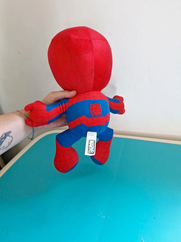 Spiderman neuf - photo numéro 3
