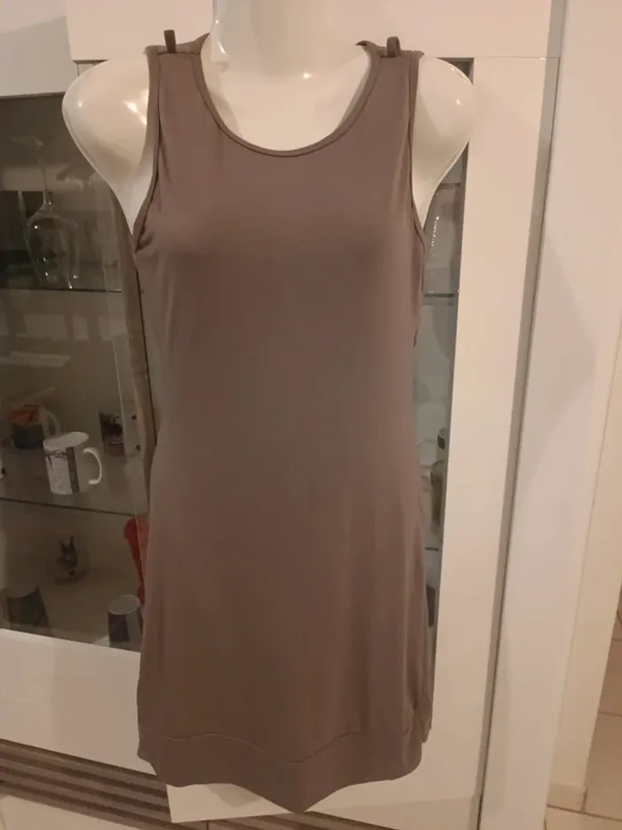 Robe.