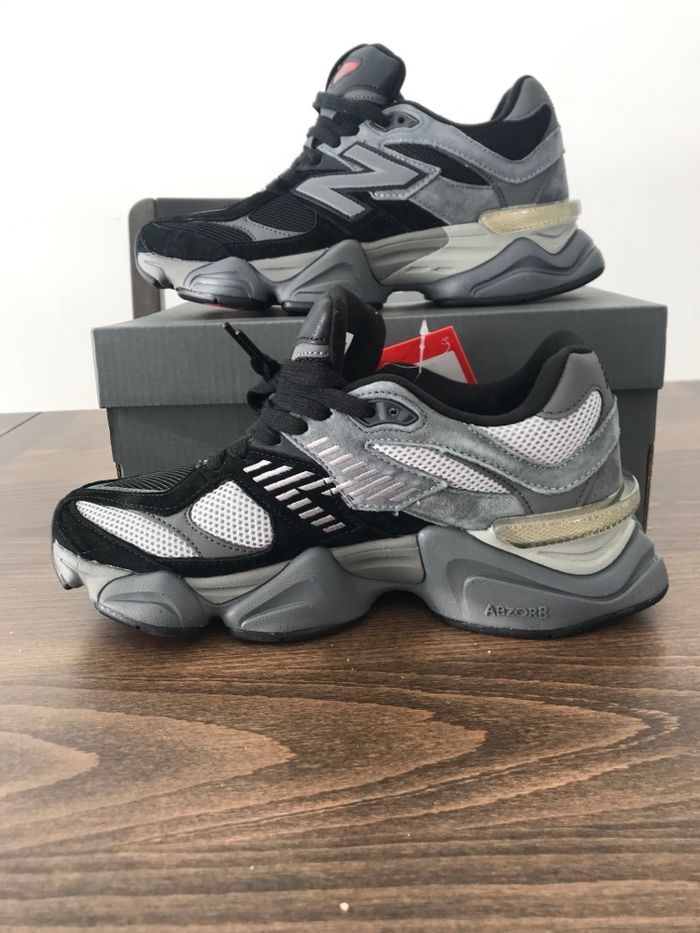 New balance 9060 jamais porté taille 40 - photo numéro 4