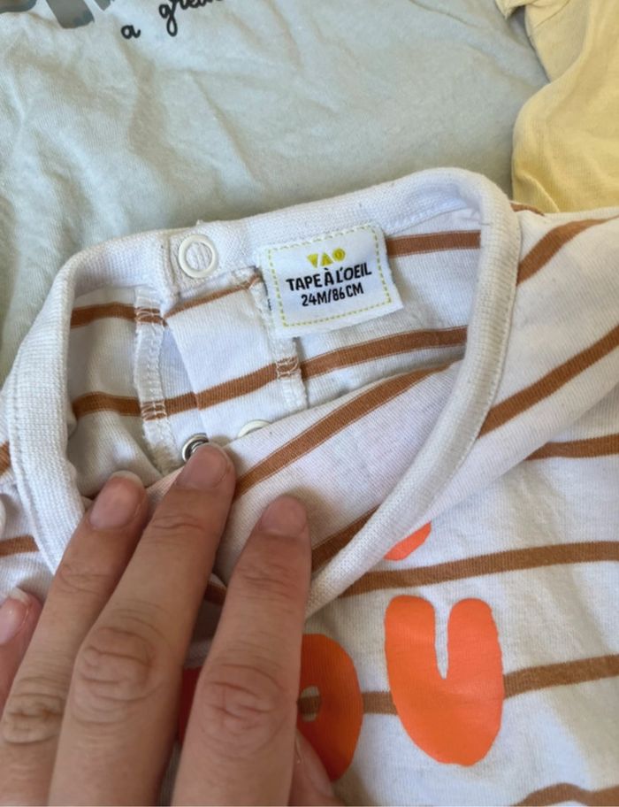 Lot teeshirt bébé 2 ans - photo numéro 4