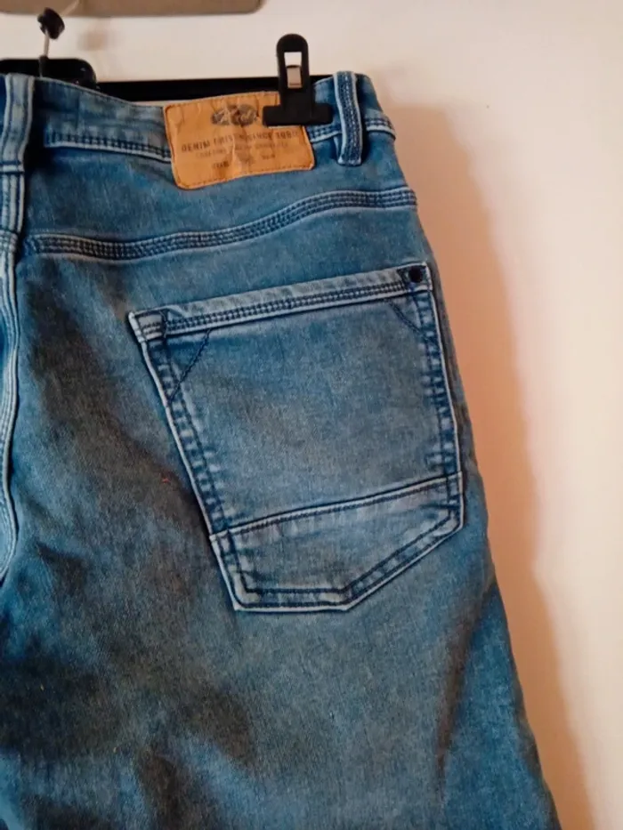 Joli bermuda bleu. Taille S. Petrol - photo numéro 9