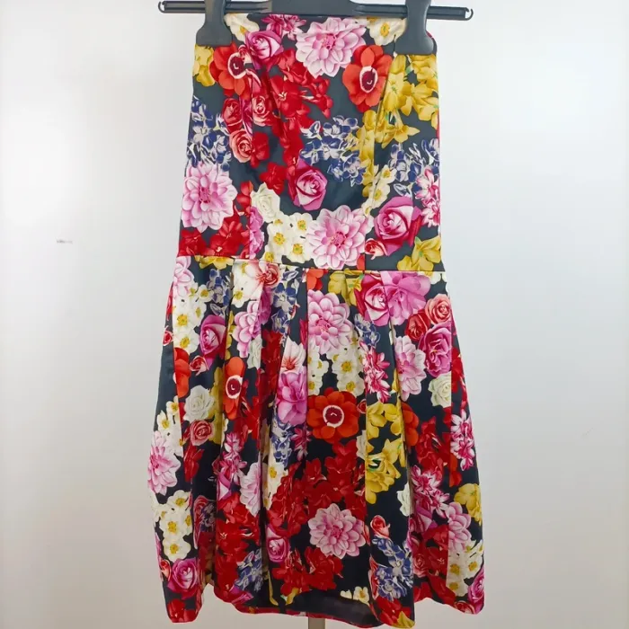 Robe bustier Naf Naf fleurie T.38 en coton stretch doublée, parfaite pour l’été ou une occasion A759