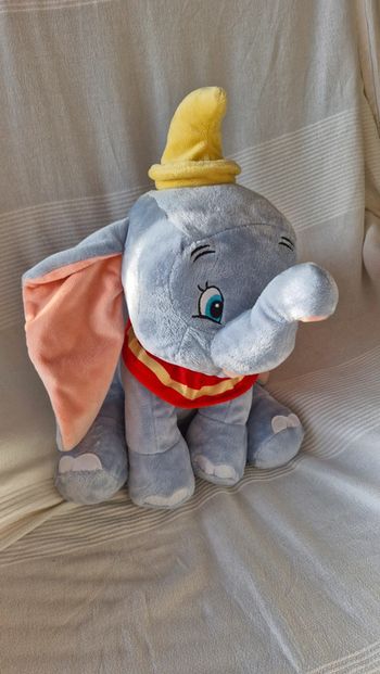 Grosse Peluche disney dumbo