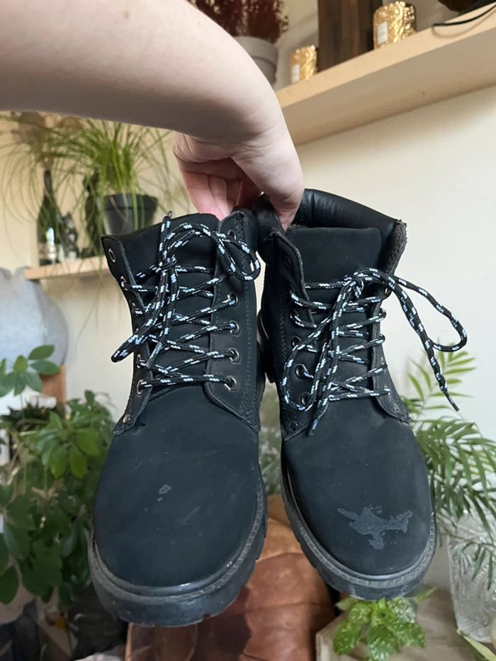 Bottines à lacets en velours - noir et blanc - photo numéro 7
