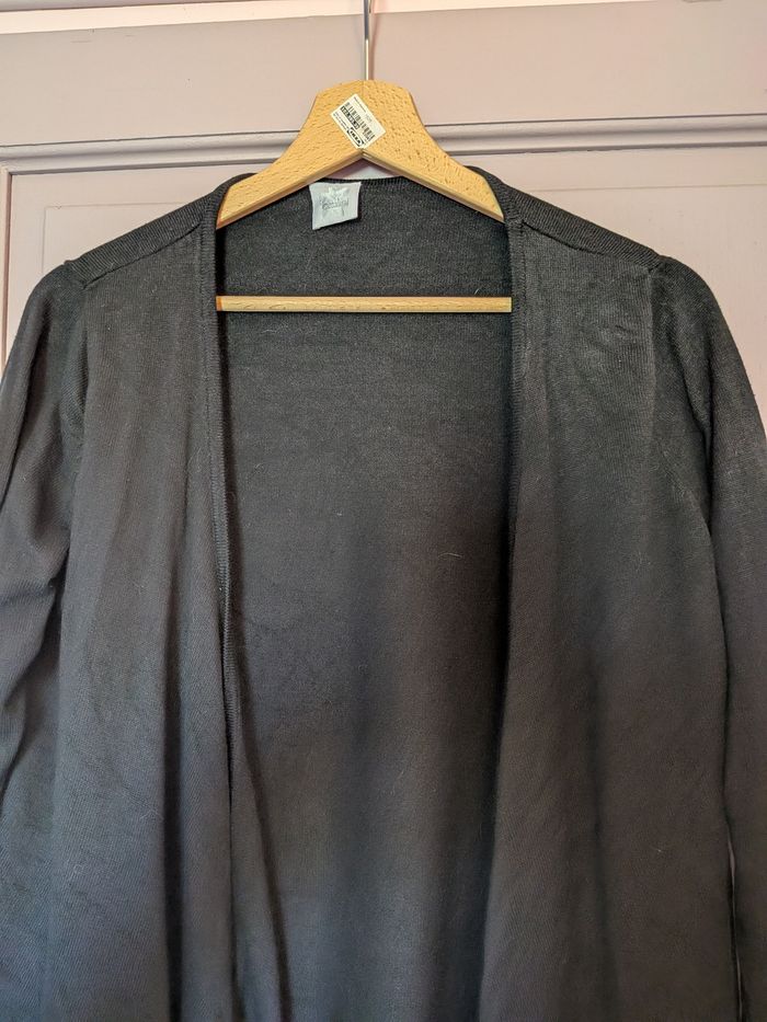 Gilet noir - photo numéro 2