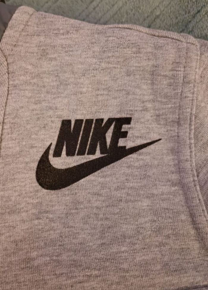 Veste nike - photo numéro 3