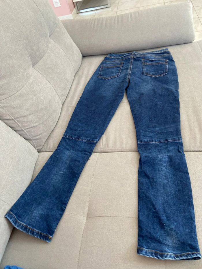 Jean taille 11/12 ans - photo numéro 2