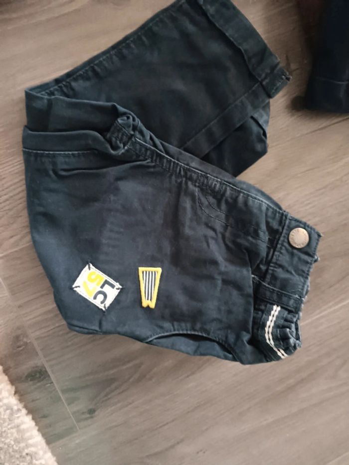 Lot pantalons - photo numéro 2