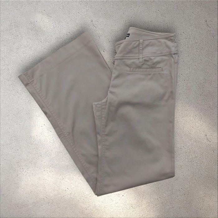 Pantalon jambes larges pattes d'éléphant beige taille 36