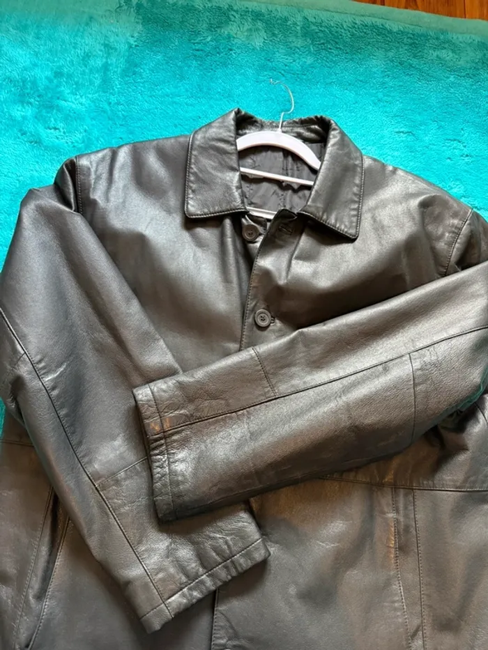 Veste en cuir noir / manteau en cuir noir - photo numéro 12