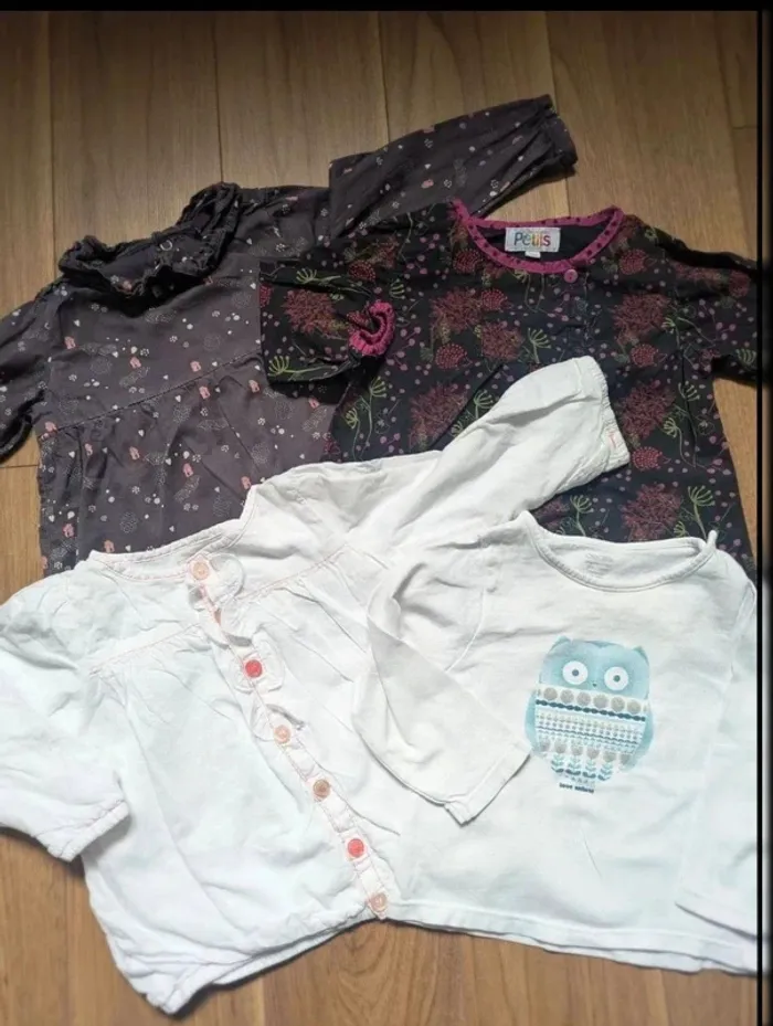 Lot de 4 chemises blouses t-shirts Manches longues