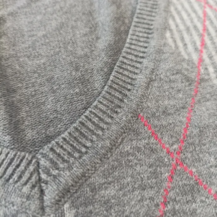 pull homme col V - photo numéro 3