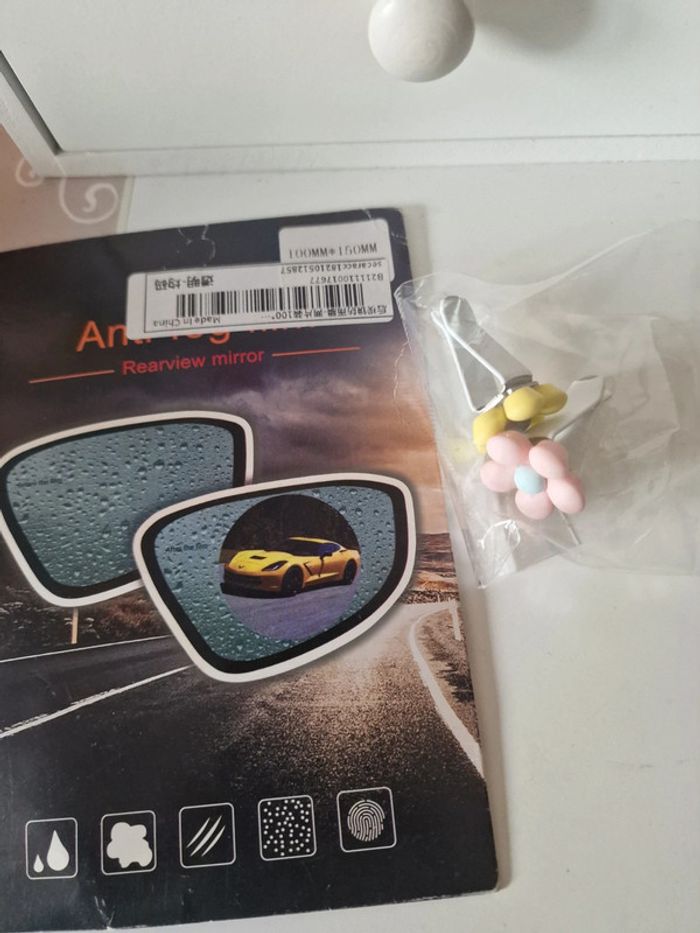 Accessoires pour la voiture - photo numéro 3