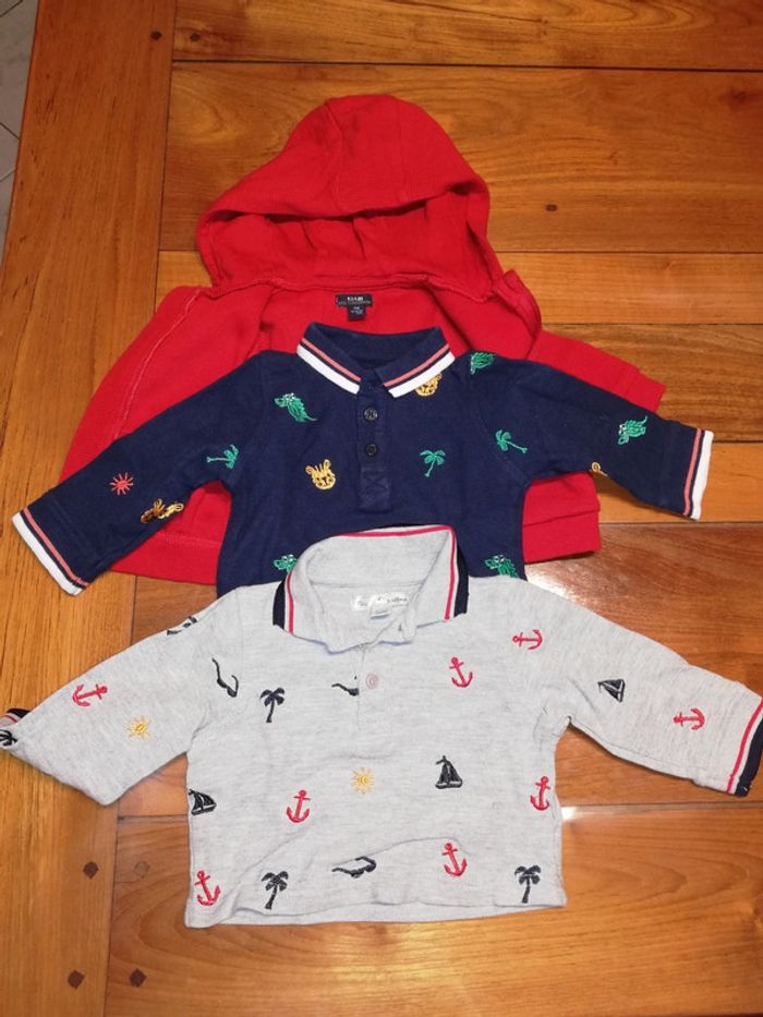 Gilet à zip + 2 polos taille 3 mois