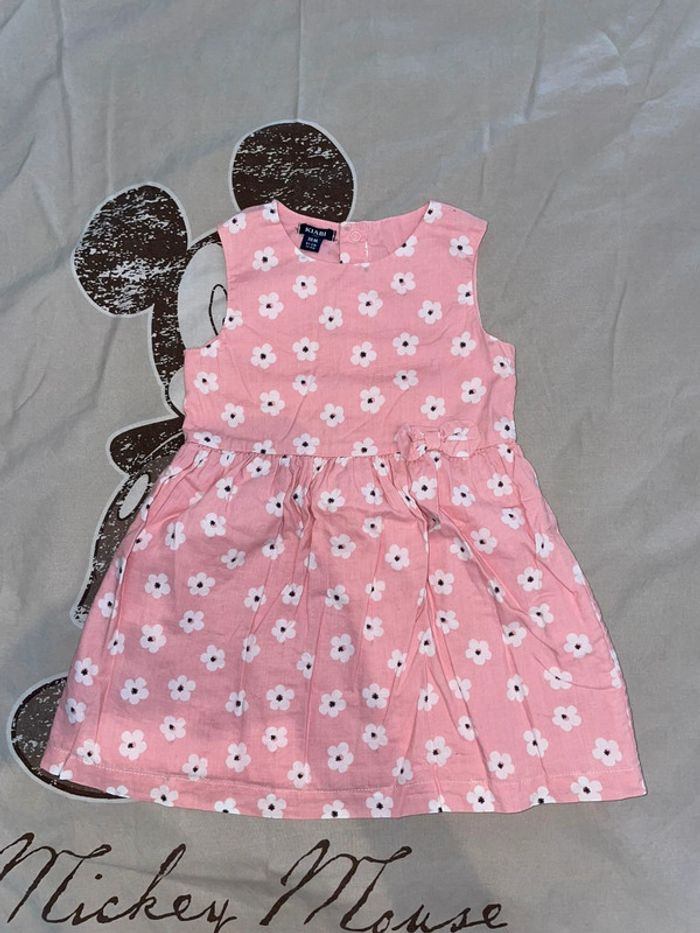 Robe à fleurs