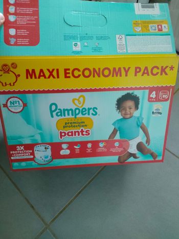 Pampers premium protection pants taille 4
