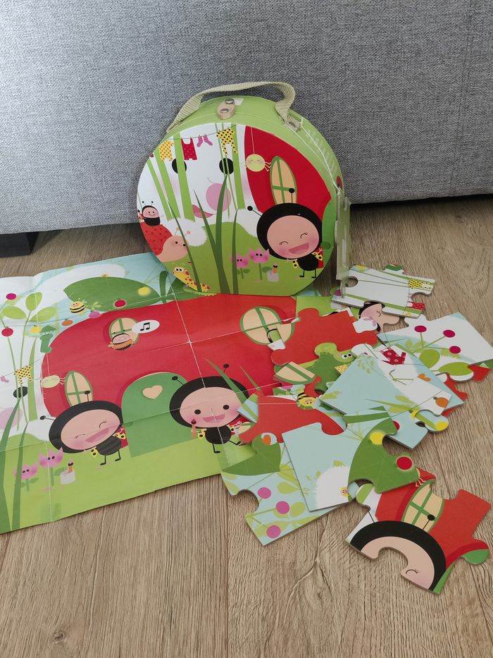 Puzzle dans valisette - Janod 24 pièces - 3-6 ans