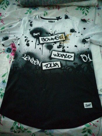 Tee-shirt ado