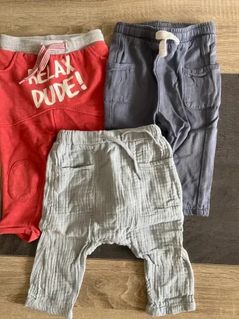 Lot pantalon 9mois