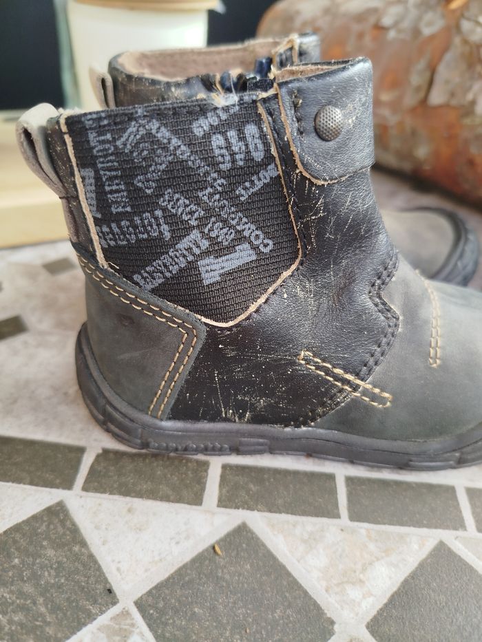 Lot de chaussures pour bébé - photo numéro 7