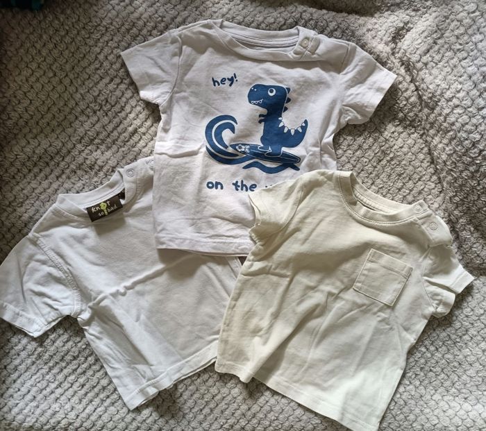 Lot de Tee shirt 3 mois - diverses marques - photo numéro 3